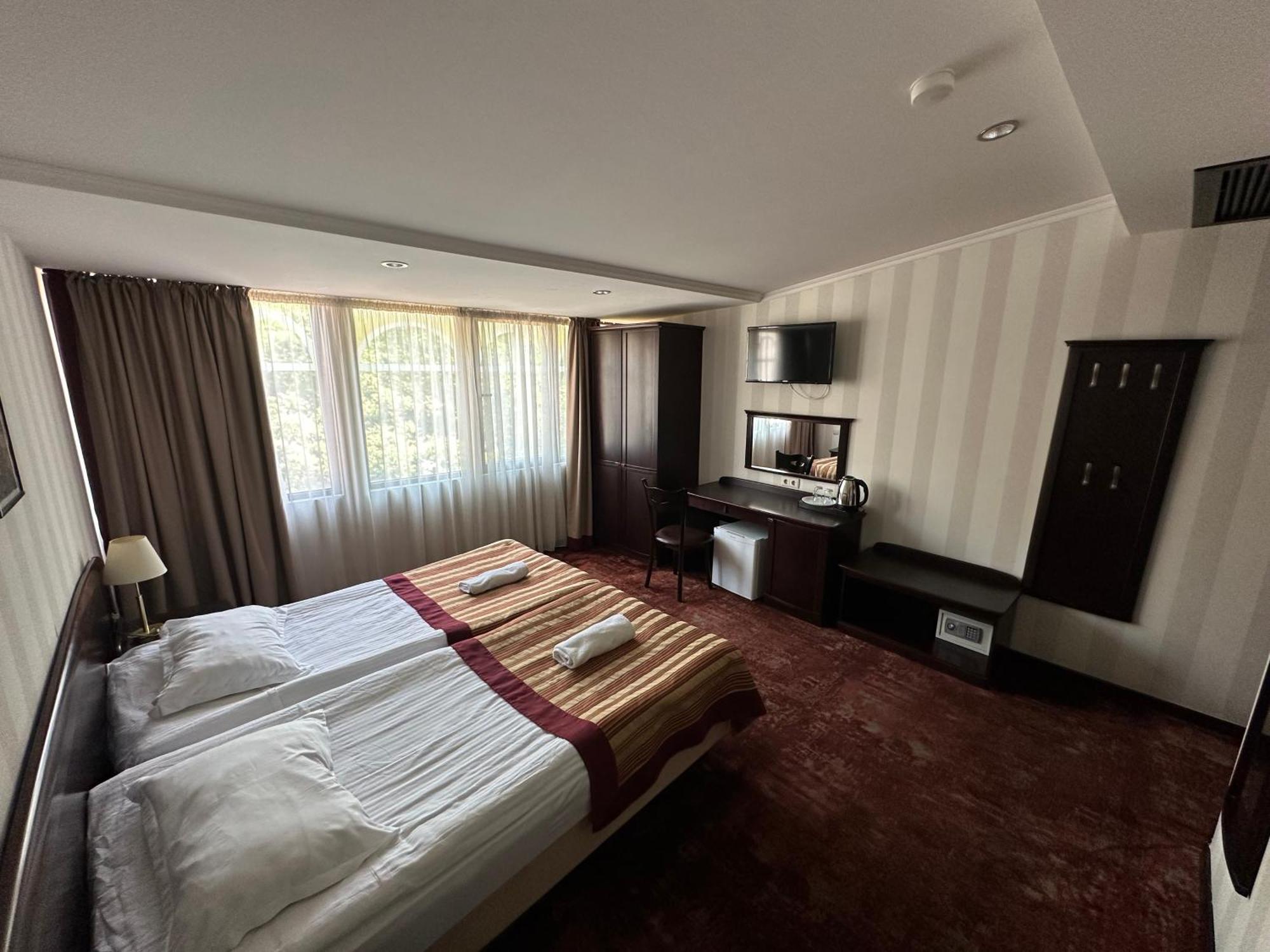 Hotel Beka Palace Tbilisi Luaran gambar