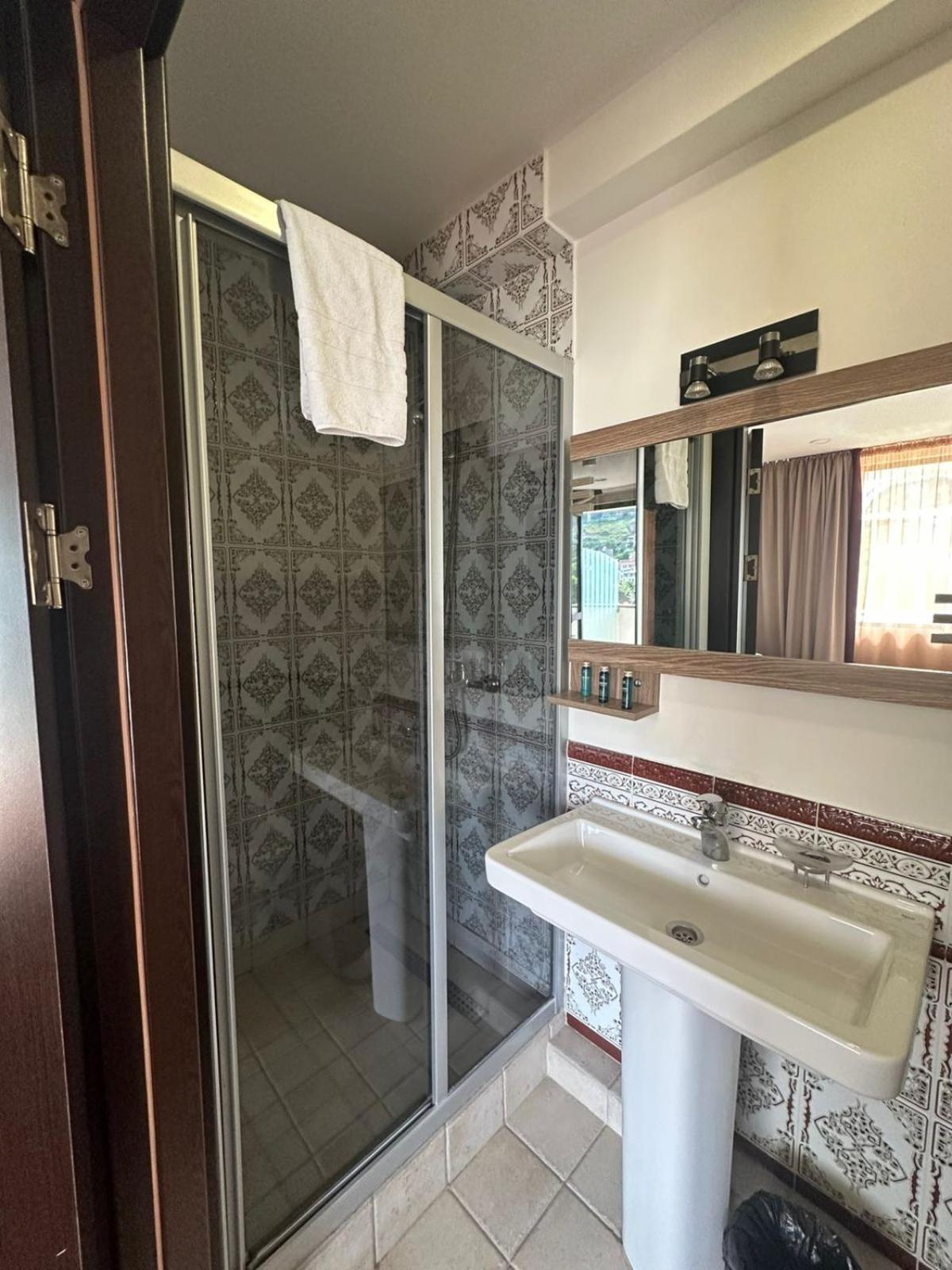 Hotel Beka Palace Tbilisi Luaran gambar